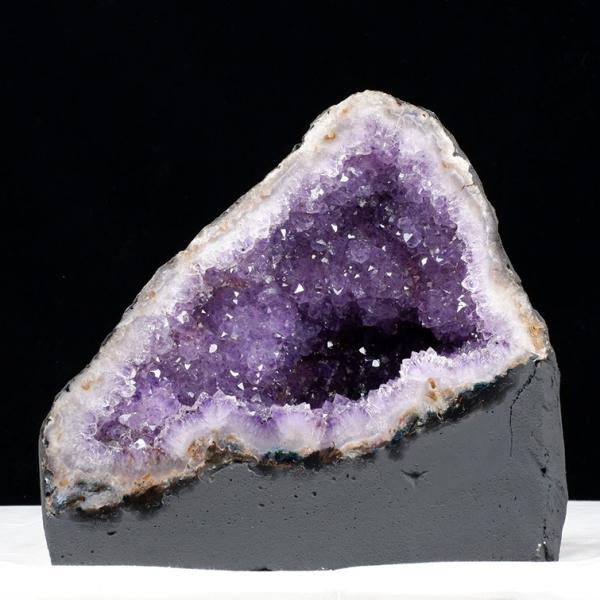 M1748☆アメジストドーム3.2Kg☆ブラジル産☆天然石　原石 ☆N50703 M1748☆アメジストドーム3.2Kg☆ブラジル産☆天然石 原石 ☆N50703 M1748☆