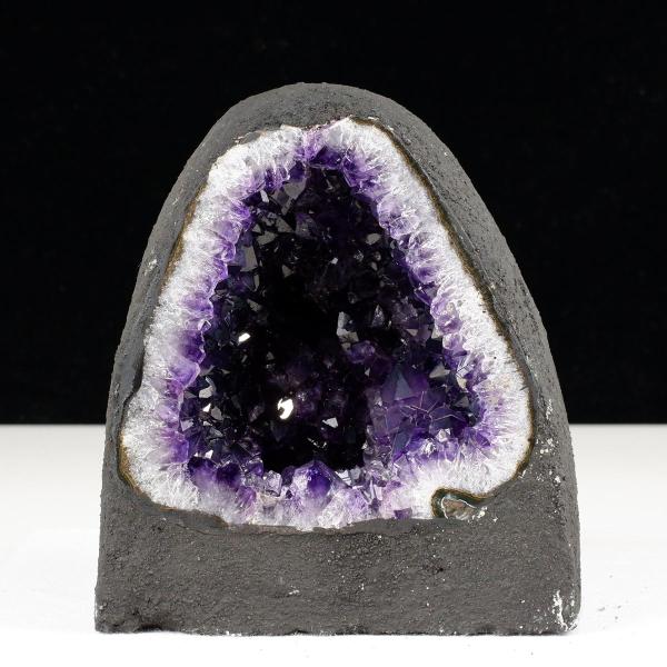 1.8Kg アメジストドーム ウルグアイ産 アメジスト ドーム ジオード
