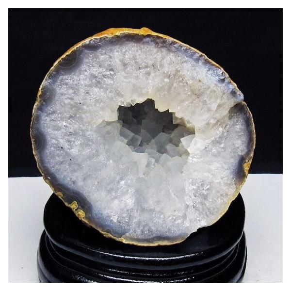 瑪瑙/アゲート/キラキラジオード/天然石/原石/置き物 1.1Kg アゲート ジオード 原石 置物 台座付属 瑪瑙 メノウ 晶洞 一点物