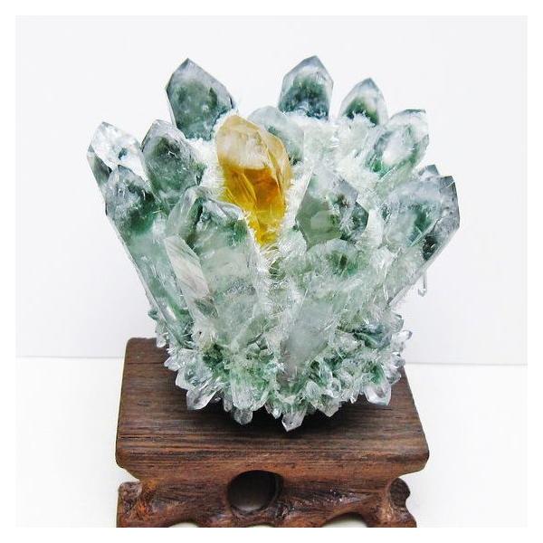 緑水晶 クラスター 原石 台座付属 一点物 182-7364 : 天然石