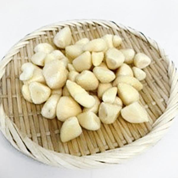 ◇商品名：冷凍野菜 神栄 にんにくの粒 500g 業務用◇ポイント：皮をむいたにんにくの粒を、急速冷凍しました。◇最終加工地：中国◇主要原材料：にんにく(中国)◇内容量：500g◇調理方法：凍ったまま加熱してご使用ください。注意:●パッケー...