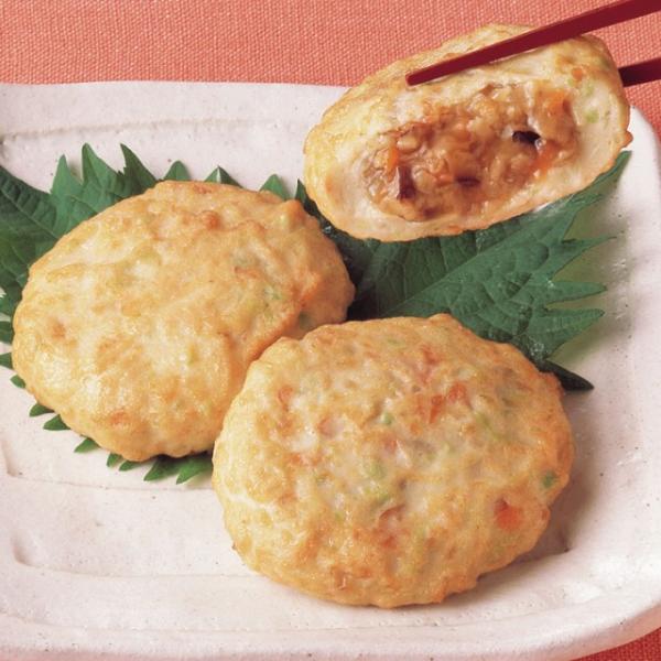 豆腐と豆乳ににんじん、枝豆等を彩りよく入れた生地で鶏肉のそぼろあんを包んだ和風メニューです。◇最終加工地：日本（宮崎）◇主要原材料：野菜（たまねぎ、にんじん、えだまめ）、植物油脂（国内製造）、豆乳、魚肉すり身、豆腐、でん粉、卵白、粉末状植物...