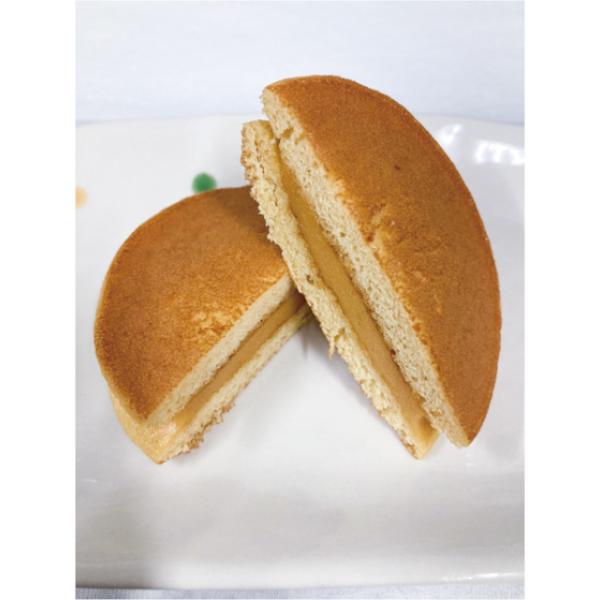 ふんわり食感のキャラメル風味生地で塩キャラメル風味のフィリングを挟んだ、小ぶりなどら焼きです。衛生的に配膳できる個包装タイプです。◇最終加工地：日本(秋田)◇主要原材料：フラワーペースト(水あめ、植物油脂、砂糖、ショートニング、脱脂粉乳、加...