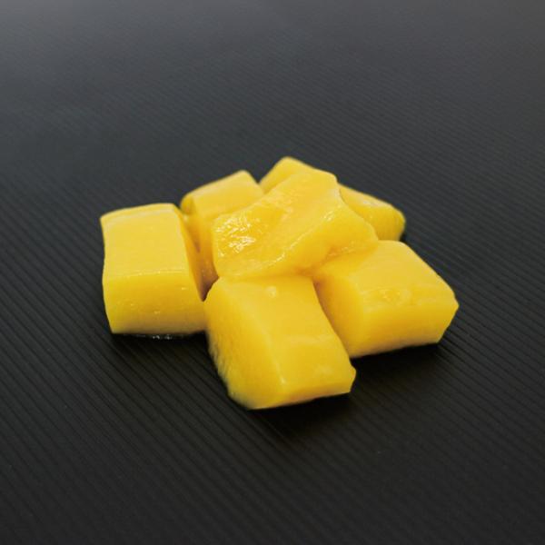 マヨネーズと和えた、かぼちゃサラダ風のムースです。エネルギー、たんぱく質を強化(当社類似品比較)しております。◇最終加工地：日本(熊本)◇主要原材料：かぼちゃペースト(ベトナム製造)、植物油脂、コラーゲンペプチド、半固体状ドレッシング、砂糖...