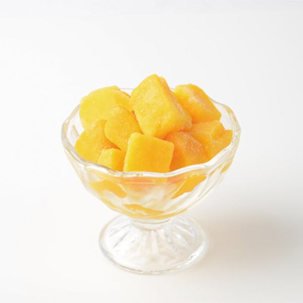 甘みと酸味のバランスの良い品種を選定。皮を剥いて一口サイズにカット後、急速凍結しています。◇最終加工地：日本(千葉)◇主要原材料：マンゴー(ペルー)◇内容量：500g 1粒20mm(目安)◇調理方法：自然解凍注意:●パッケージなどは変更にな...