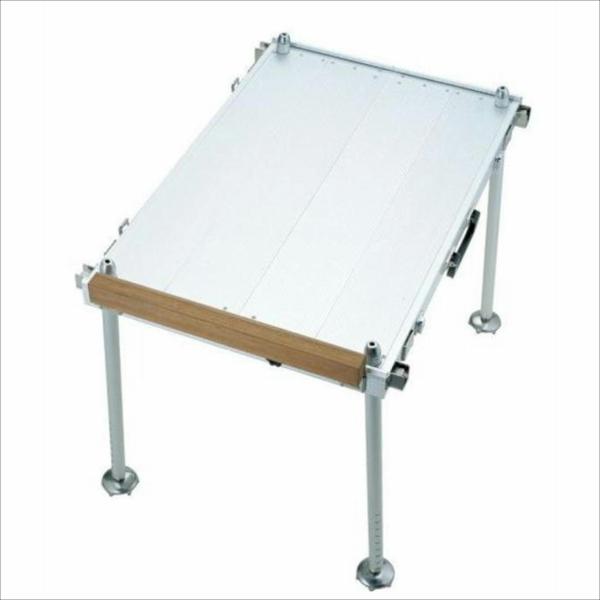 【ダイワ スーパーGINKAKU G-083の説明】ダイワ 装備 専用 ヘラ台用品/GINKAKU スーパーGINKAKU G-083あぐらをかく、複数のボールを置く、台座の上にイスを置くなど、動作の自由度を高め、へら釣りの戦略に広がりをも...