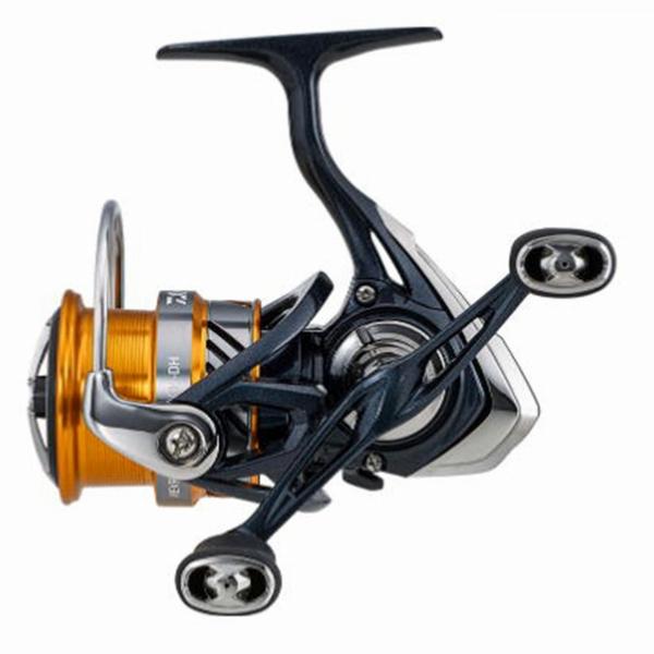 ダイワ 20 レブロス LT3000-CH 未使用品 DAIWA（釣り） ダイワ '20 REVROS(レブロス) LT3000-CH