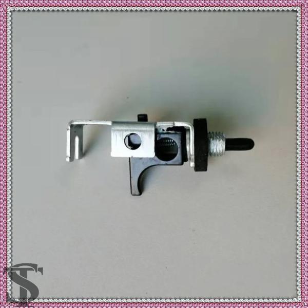 並行輸入品 自動車交換部品 B095-56-890E ボディ燃料タンク蓋ロックラッチマツダ 323 626 CX7 CX9 マツダ 3 マツダ 6