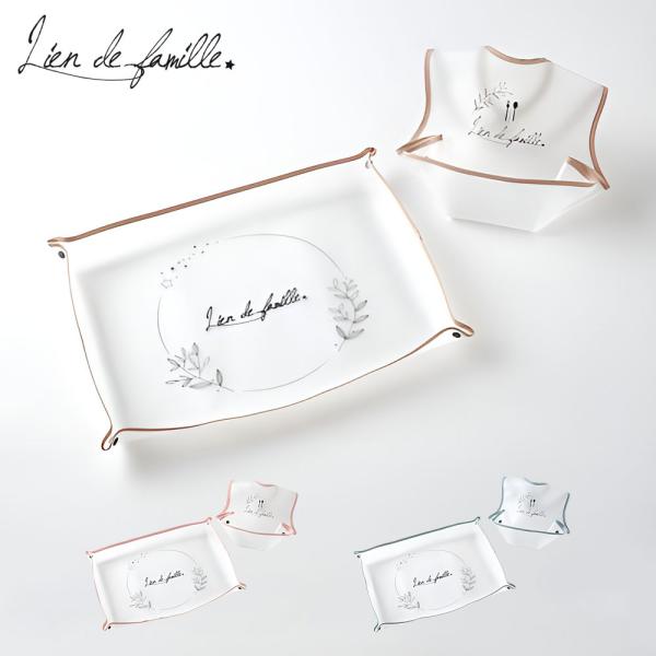 品番：k60-104素材：本体：エヴァ樹脂100％淵：ポリエステル65％、綿35％サイズ：・エプロン縦幅：27.3cm / 横幅：28cm・マット縦幅：31.2cm / 横幅：42.4cm対象：0歳-3歳くらいまで生産国：日本備考：クリアボ...