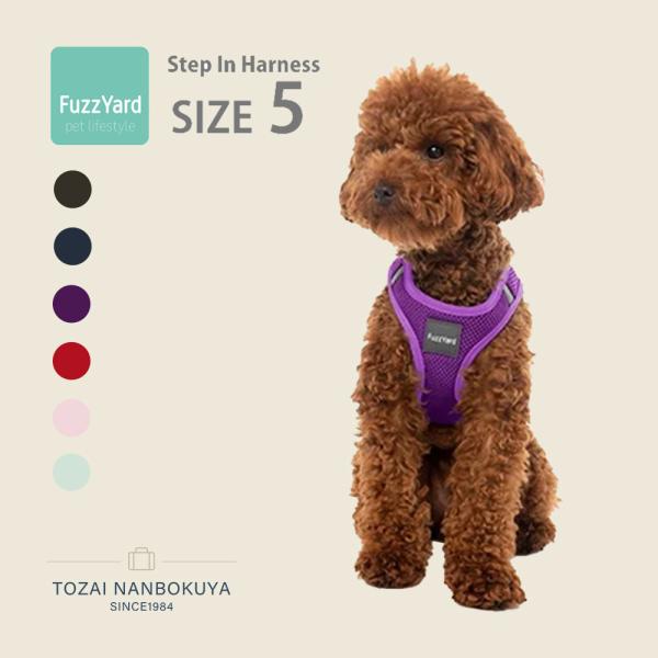 素材本体：ポリエステル100％、ベルト部：ナイロン・プラスチックバックル、D缶：ダイキャストサイズ胴囲：約54~58cm、首回り：約47~50cm重さ75g原産国中国仕様※ご購入の際は、ペットの胴囲・頭周りの採寸をしてサイズをお選びください...