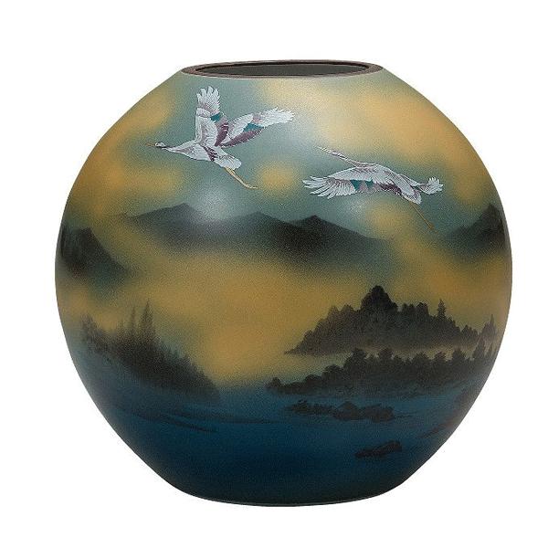 陶器の花瓶 鶴と孔雀のデザイン 陶器の花瓶 鶴と孔雀のデザイン 陶器の花瓶 鶴と孔雀のデザイン