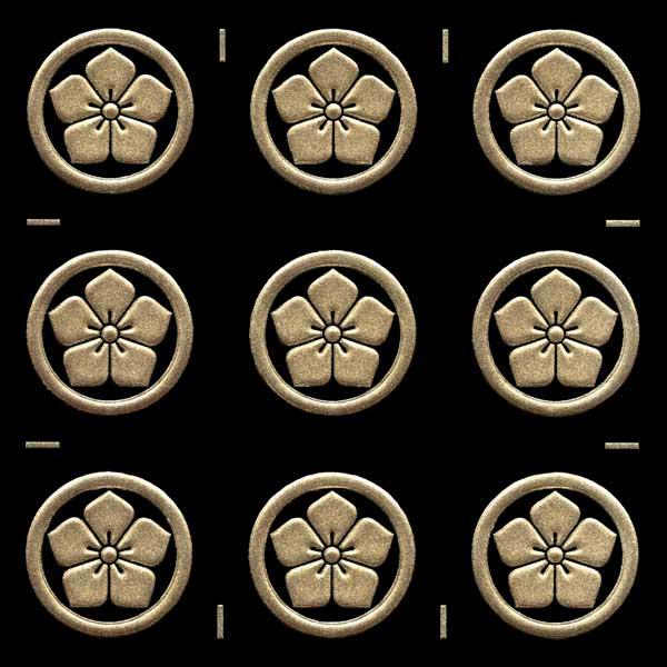 香 5）江戸時代の金蒔絵松に桔梗紋の楕円形 香 5）江戸時代の金蒔絵松