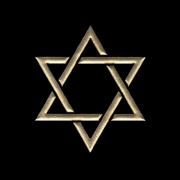 柄のみが残るタイプのステッカーです。貼り付けかんたん、他に類を見ない質感と輝き、抜群の耐久性と粘着力！スマホカバー等に貼り付けるのに調度なサイズ！六芒星（ろくぼうせい）六芒星の蒔絵シール登場！風水では六芒星の六つの角は 邪気や災難を払うとさ...