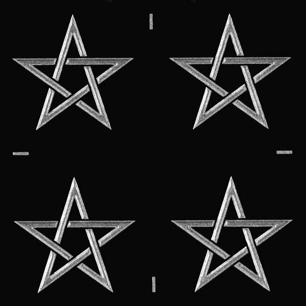 ■日本製■柄サイズ　W2.4cm×H2.4cm柄のみが残るタイプのステッカーです。貼り付けかんたん、他に類を見ない質感と輝き、抜群の耐久性と粘着力！ご要望の多かった小さめのサイズが登場しました！五芒星（ごぼうせい）五芒星の蒔絵シール登場！風...