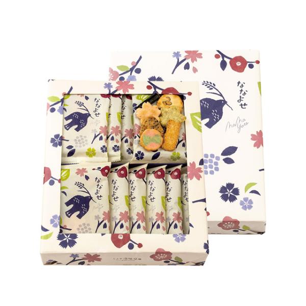 四季折々の素材を使って季節の野山をイメージし、味覚だけでなく五感を使って楽しんでもらえるお米のお菓子をつくりました。７種類の味・形・食感の違う、あられ・お煎餅を一袋にお詰め合わせした人気の商品です。ブランドモチーフ「らくみ鳥と四季の草花」を...