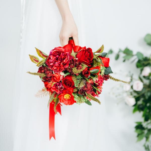 ウエディングブーケ 赤 ブートニア 安い 結婚式 ウェディングブーケ 花嫁 アレンジメント 披露宴 ウェディング用 造花 ブライダルブーケ 手作り Buyee Buyee 日本の通販商品 オークションの代理入札 代理購入