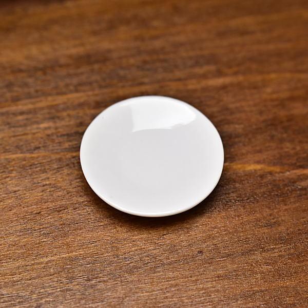 ▼この商品は【ミニチュア雑貨 陶器 Sサイズ [SPLP12] (セラミックプレート/カラー：ホワイト)】です。1/12スケールのミニチュア ドールハウス用の小物です。海外輸入商品の為、塗装などにムラがある場合がございますのでご了承ください...