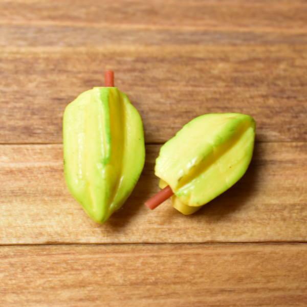 ▼この商品は【ミニチュアフード 果物シリーズ 【スターフルーツ [LF3] 2個セット】 (1/12スケール) [m-s]【SM】】です。1/12スケールのミニチュアフードです。ハンドメイドの為、大きさなどに個体差ある場合がございますのでご...