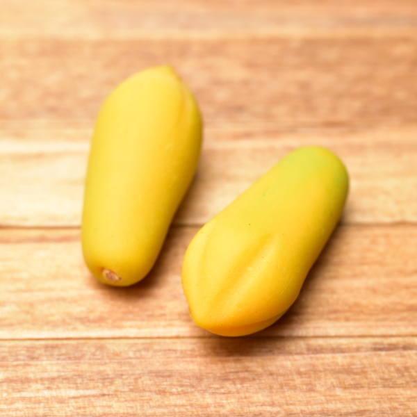 ▼この商品は【ミニチュアフード 果物シリーズ 【パパイヤ [LF13] 2個セット】 (1/12スケール) [m-s]【SM】】です。1/12スケールのミニチュアフードです。ハンドメイドの為、大きさなどに個体差ある場合がございますのでご了承...