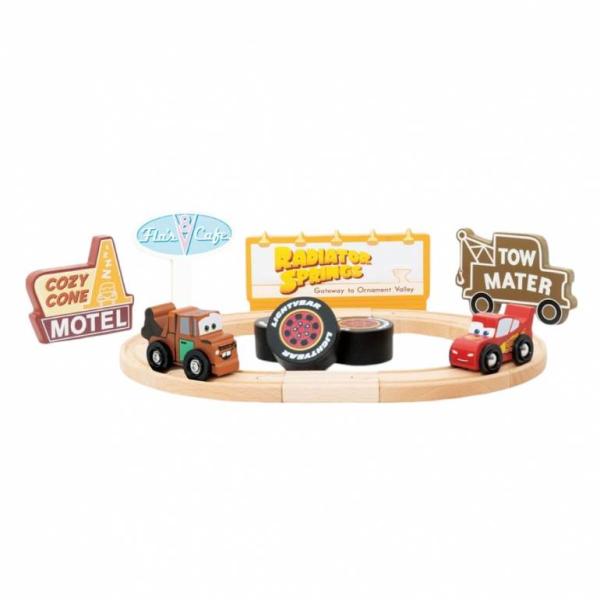 カーズ レーシングレールセット マックィーン＆メーター トイザらス