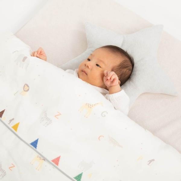 ,#00003383,#00003575,#20251225001 ＼ベビーザらス限定／【ミニベビー布団8点セット　dearBABY　アニマル】※こちらはミニサイズです。洗い替え用のフィッティングシーツがプラス１枚付いた、お得な8点セットです。