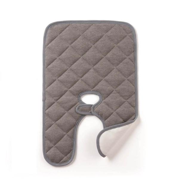 , 防水シートでおしっこやジュースこぼしを下に侵入させません。ベビーカー、チャイルドシートなどに使用可能。