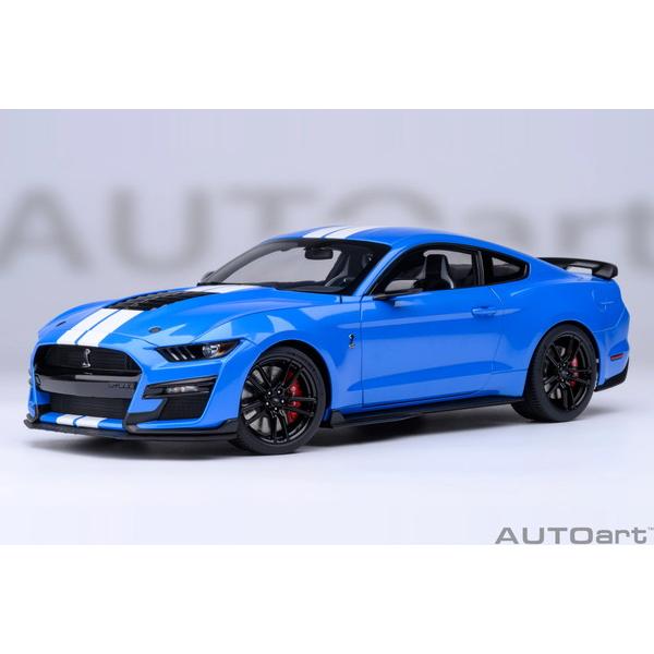 AUTOart 1/18 フォード マスタング シェルビー GT500 ブルー/ホワイト