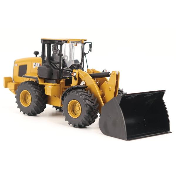 キャタピラー建機　CAT 993K ホイールローダー 1/50 Amazon | ダイキャストマスター 1/50 キャタピラー CAT 972XE