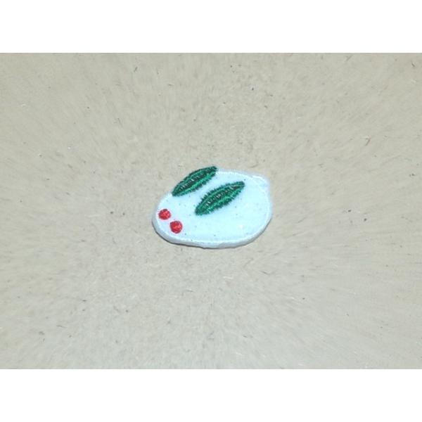 オーダー/ラメフェルト/かわいい雪うさぎの刺繍ワッペン/干支卯 ウサギ 兎/選べるサイズ