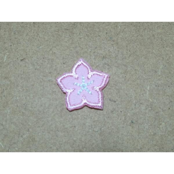 縁取り刺繍桔梗の花ワッペン/ライトピンク・桜色