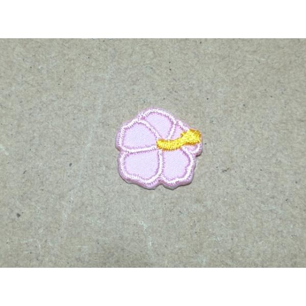 縁取り刺繍ハイビスカスの花ワッペン/ライトピンク・桜色