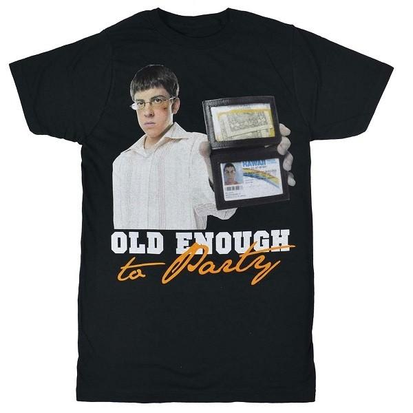 SUPERBAD スーパーバッド 童貞ウォーズ Old Enough Tシャツ : GEEKHEAD