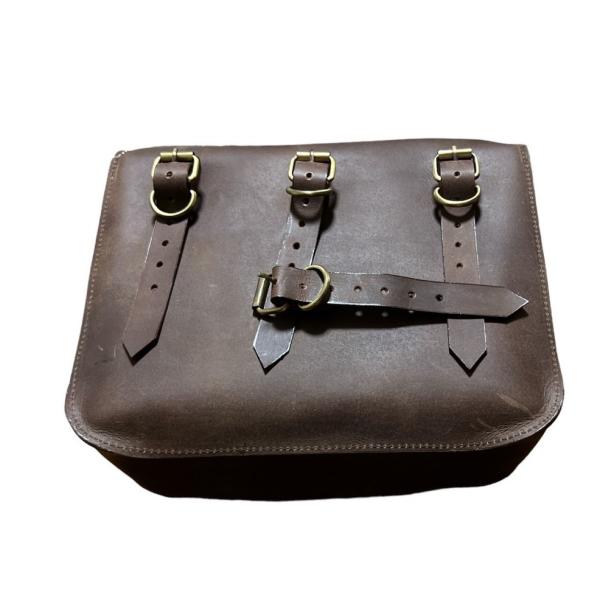 traumauto_re-lug-001_2_d_20221129213253