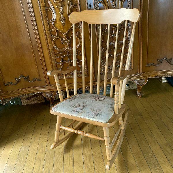 希少　昭和レトロ　40年以上前　当時物　ヴィンテージロッキングチェア ロッキングチェア｜アンティーク・ヴィンテージ・クラシック｜rocca rocca