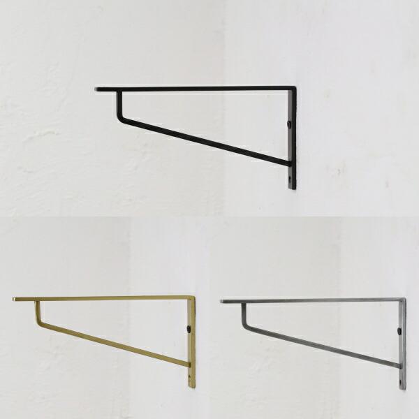 【サイズ】約1.6cm*19cm*高さ:10cm重さ:150gネジ穴:４カ所(ネジ穴径:約4mm)材質:アイアン【商品説明】※１本単位での販売（価格）となります防水防滴処理はしておりません直射日光や高温多湿、水濡れにより変色、腐食、錆びが生...