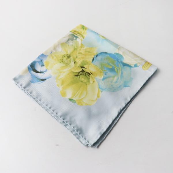 Vintage Salvatore Ferragamo silk scarf┃ヴィンテージ