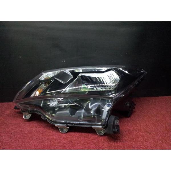 ルーミー 5BA-M900A 左ヘッドランプ P19 81150-B1550