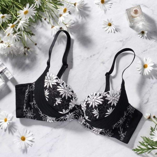 セール32 Off トリンプ Triumph 天使のブラ スリムライン484 ブラジャー B C D E Fカップ Tr484 Whu2 Buyee Buyee 提供一站式最全面最专业现地yahoo Japan拍卖代bid代拍代购服务 Bot Online