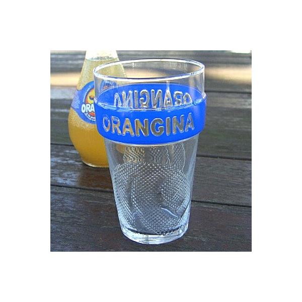 フランスのデザイナー「Matali Crasset マタリ・クラッセ」がデザインし、太陽の降り注ぐフランスの地中海沿岸で1936年にブランドが誕生して以来、今もフランスの街角のカフェで多くの人々に愛され続けている「ORANGINA オランジ...