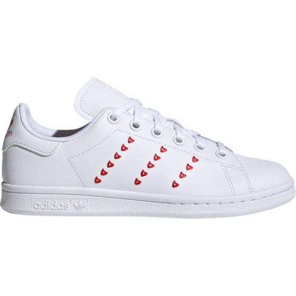 stan smith with heart