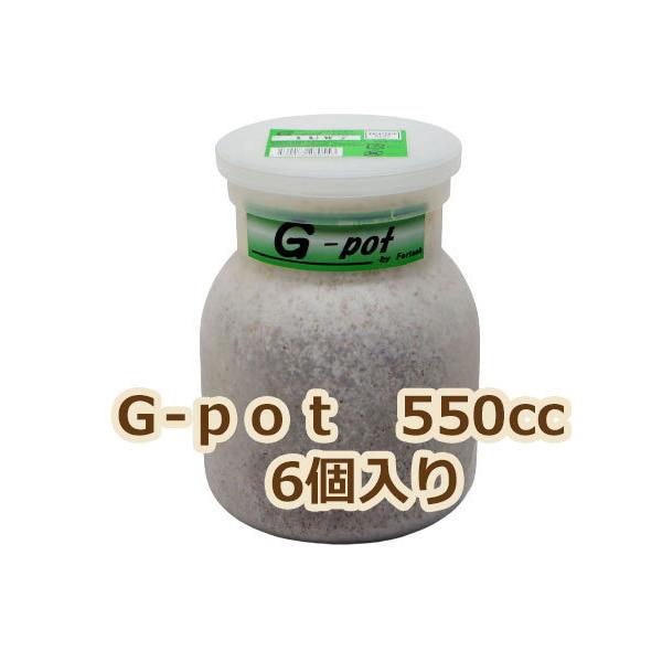 国産オオクワガタ８３ミリを筆頭に数々の羽化実績を誇る信頼の菌糸ビンです。クワガタ類の初令・２令幼虫からご使用下さい。♀なら羽化までこのサイズでＯＫです。「コンパクトで経済的」な上に性能は抜群！