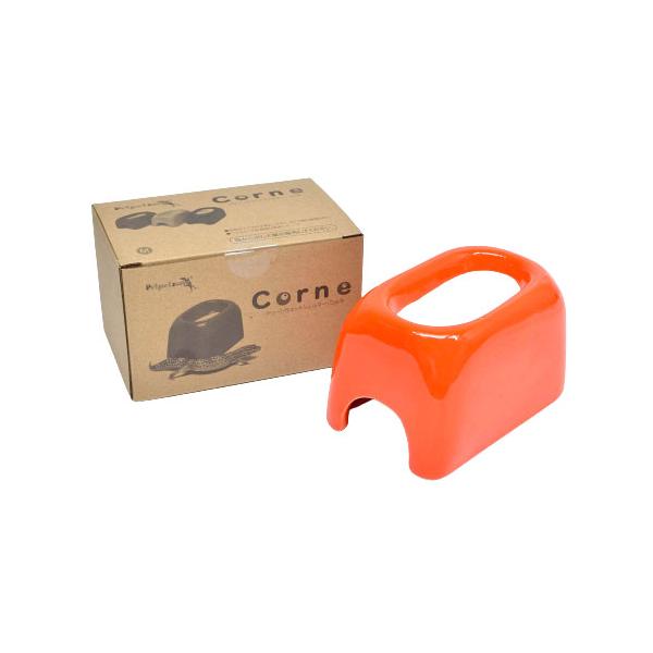 デザイン性と機能性を兼ね備えた爬虫類用ウェットシェルターです。(陶器製)