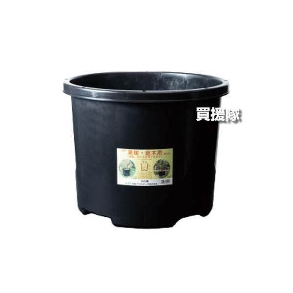 納期について：メーカー直送品(代引き不可)果樹や植木の苗木育成・収穫に優れたスリット鉢・大型鉢です。■ 材質はすべてポリプロピレンです。■再生原料を使用しています。■ 弊社製品は国内工場にて生産致しております。【特長】1 強度の高いポットな...