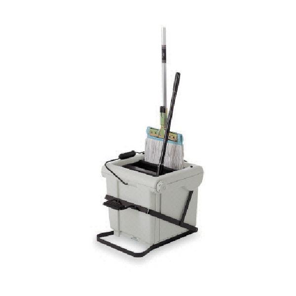 納期について：取寄品3〜5営業日目発送予定★欠品時除くメーカー名：(株)テラモト【 特長 】・ラチェット式のペダルで腰を曲げず立ったままペダルを踏むだけででしっかりモップを絞ることがができ、また腰にも負担がかかりません。・絞り加減が6段階に...