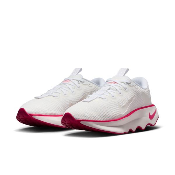 NIKE（ナイキ） ウォーキング レディース モティバ DV1238 NIKE MOTIVA