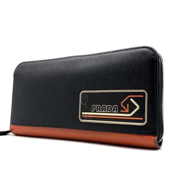 PRADA サフィアーノ　メタルロゴ　バイカラー　長財布　ブラウン プラダ PRADA 長財布 ラウンドファスナー サフィアーノレザー ワッペン