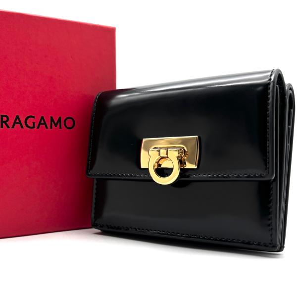 美品 フェラガモ ガンチーニ レオパード 豹柄 二つ折り 財布 ウォレット フェラガモ FERRAGAMO ガンチーニ 二つ折り財布 コンパクトウォレット