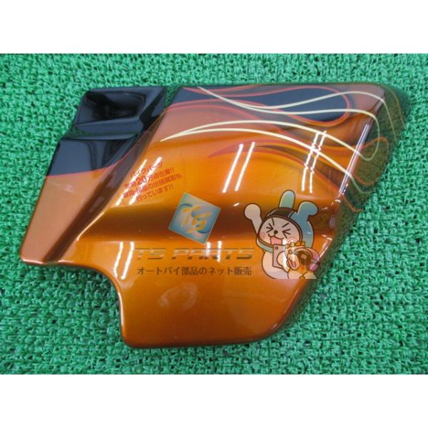 FLHR サイドカバー 右 在庫有 即納 ハーレー 純正 新品 バイク 部品 ラジカルペイント 車検 Genuine oT Harley Davidson（ハーレー・ダビッドソン） FLHR サイドカバー 右