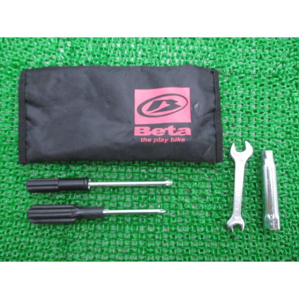 RR4T125 車載工具 Beta 純正 中古 バイク 部品 希少 ZD3E20010F00020*** 破れ無し そのまま使える 買取査定アップにも 車検 Genuine 45