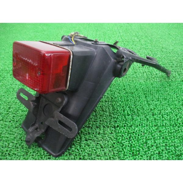 ヤマハ発動機 TW200 リアフェンダー 040-5630 ヤマハ 純正 中古 バイク